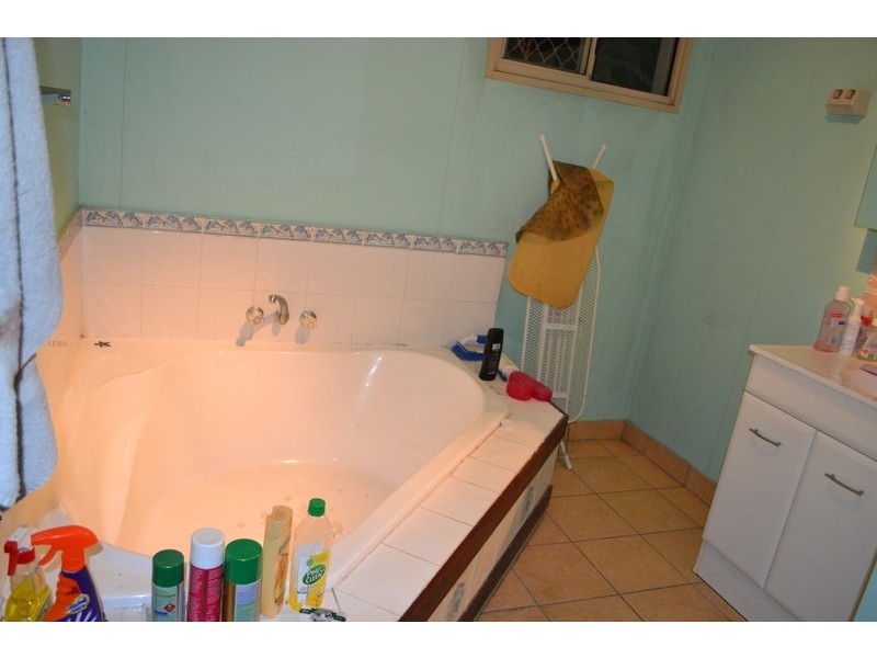 3 Ring Court/95 Mt Crosby Road, Ipswich QLD 4305