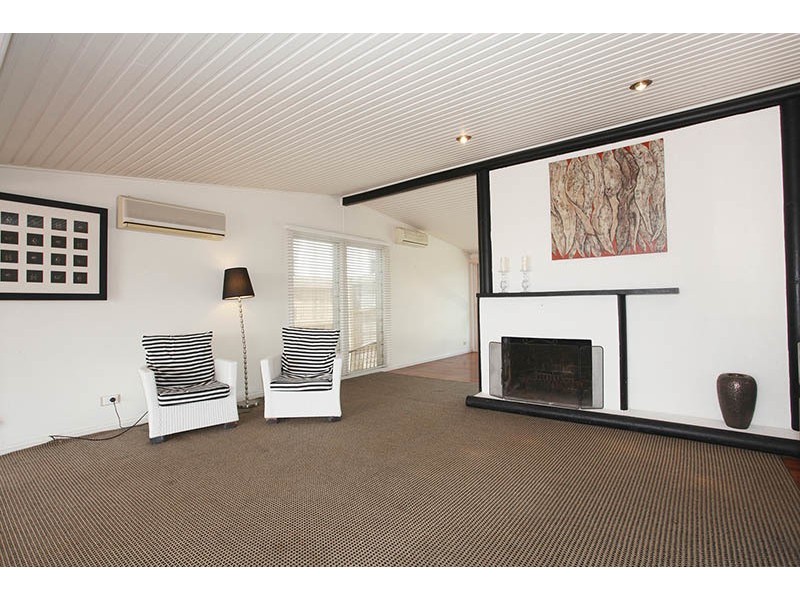 33 Thelma Street, Mount Gravatt East QLD 4122