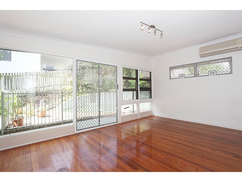 33 Thelma Street, Mount Gravatt East QLD 4122