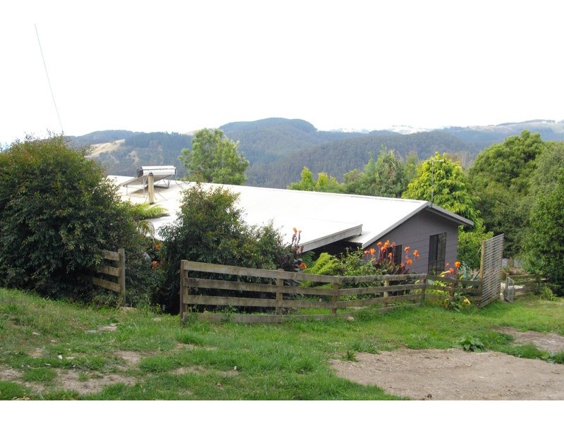 1005 Whitelaws track, Yinnar South VIC 3869