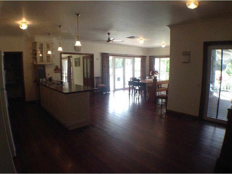 67 Redbank Road, Seymour VIC 3660