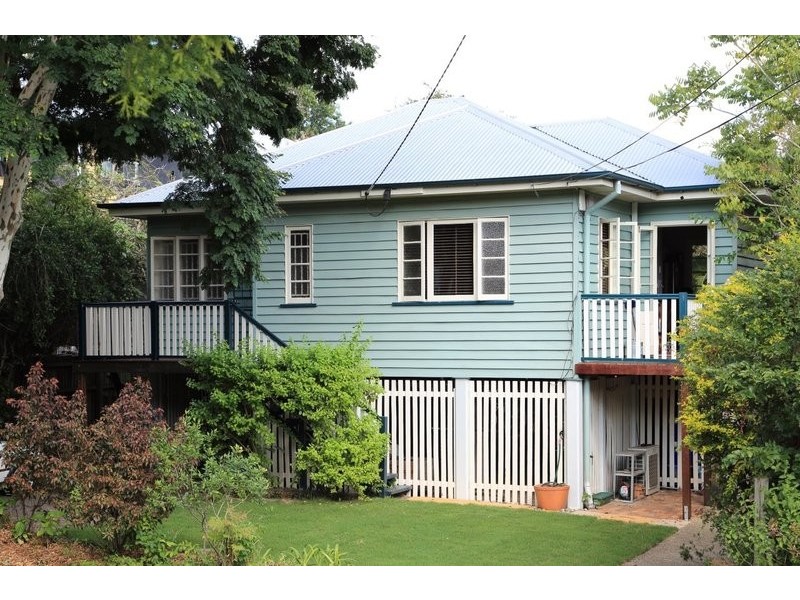 108 Alexandra Street, Bardon QLD 4065