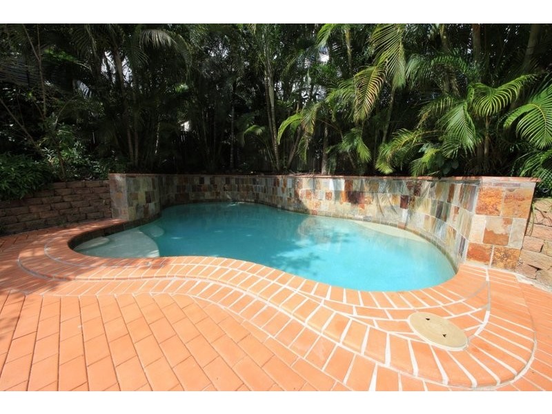 108 Alexandra Street, Bardon QLD 4065