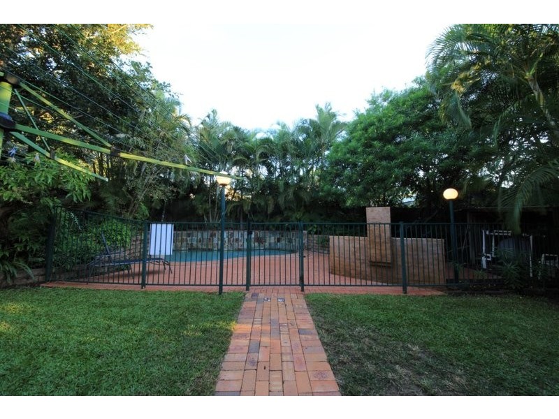 108 Alexandra Street, Bardon QLD 4065
