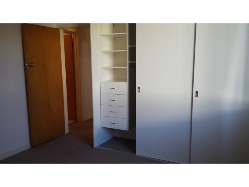 8/18 The Avenue, Crawley WA 6009