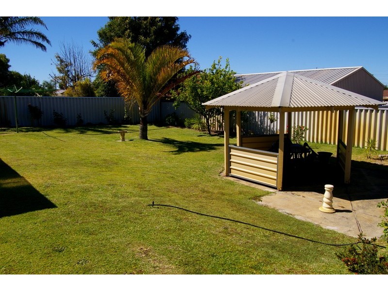 50 Nicol Road, Parkwood WA 6147