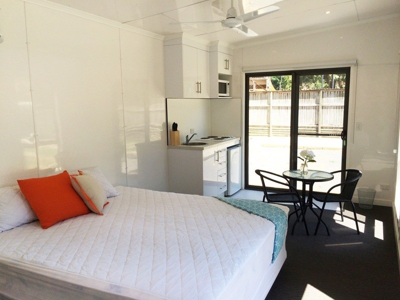 18 Turtle Close, Clifton Beach QLD 4879