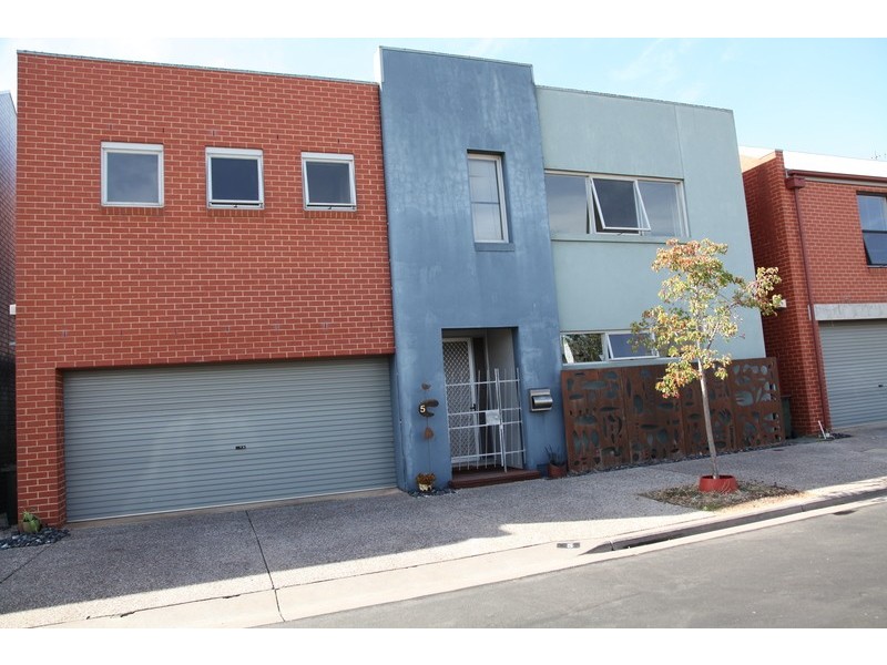 5 Harbour Lane, Mawson Lakes SA 5095