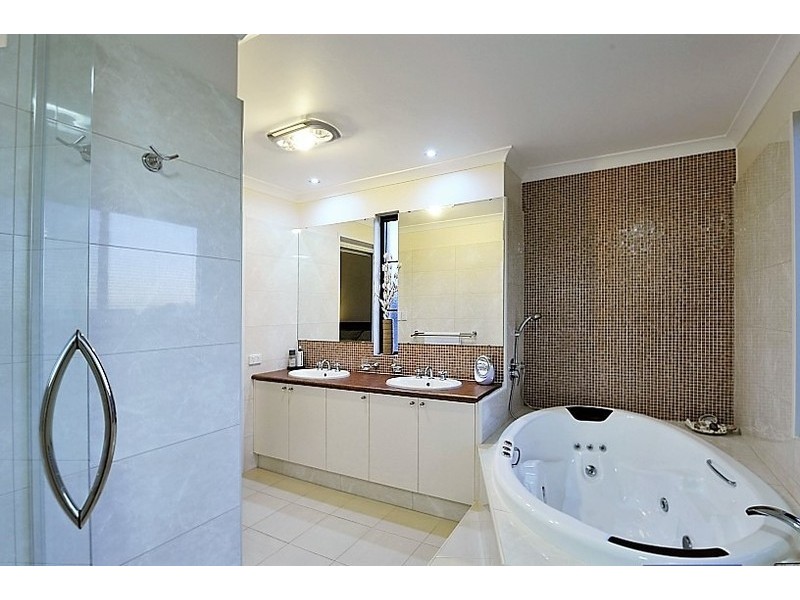 4 Mingenew Court, Dawesville WA 6211