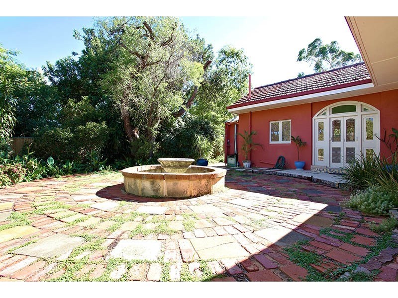 66 Healy Road, Hamilton Hill WA 6163