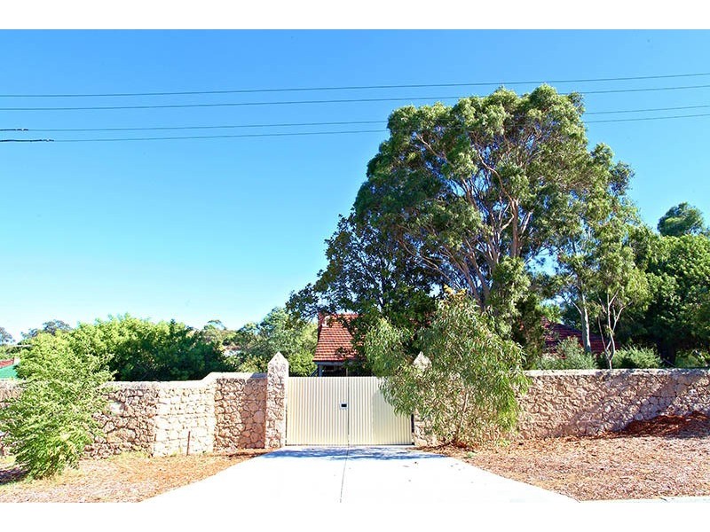 66 Healy Road, Hamilton Hill WA 6163