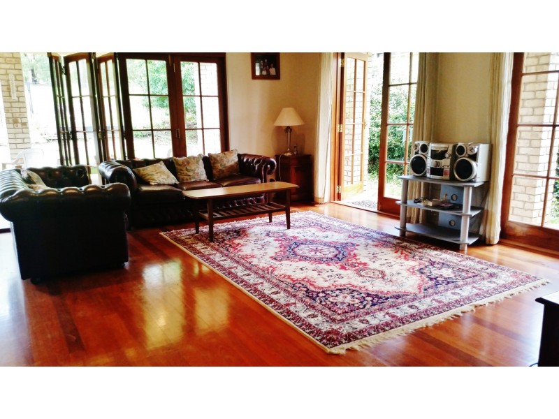 4 Monte  Carlo St, Wishart QLD 4122