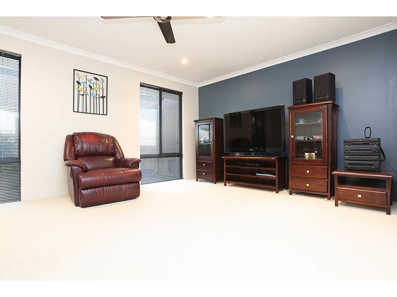 21 Dalwallinu Terrace, Dawesville WA 6211