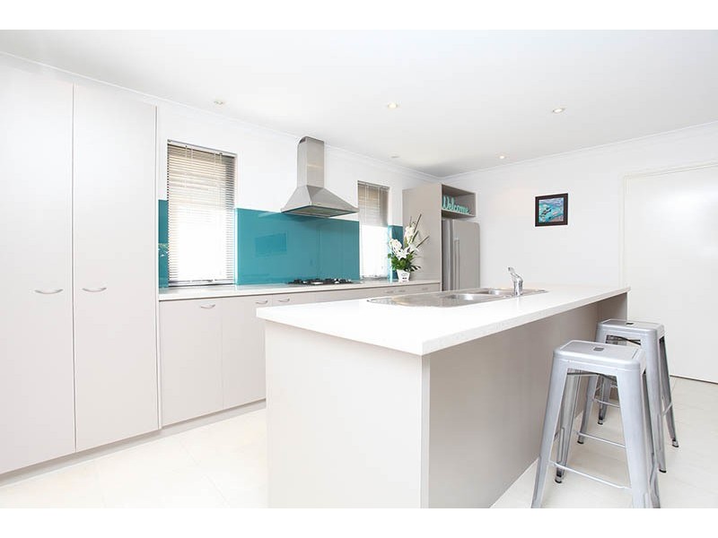 21 Dalwallinu Terrace, Dawesville WA 6211