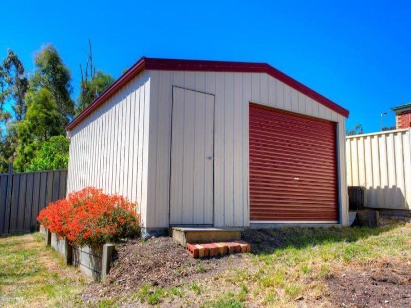 9 Redwood Court, Mount Helen VIC 3350