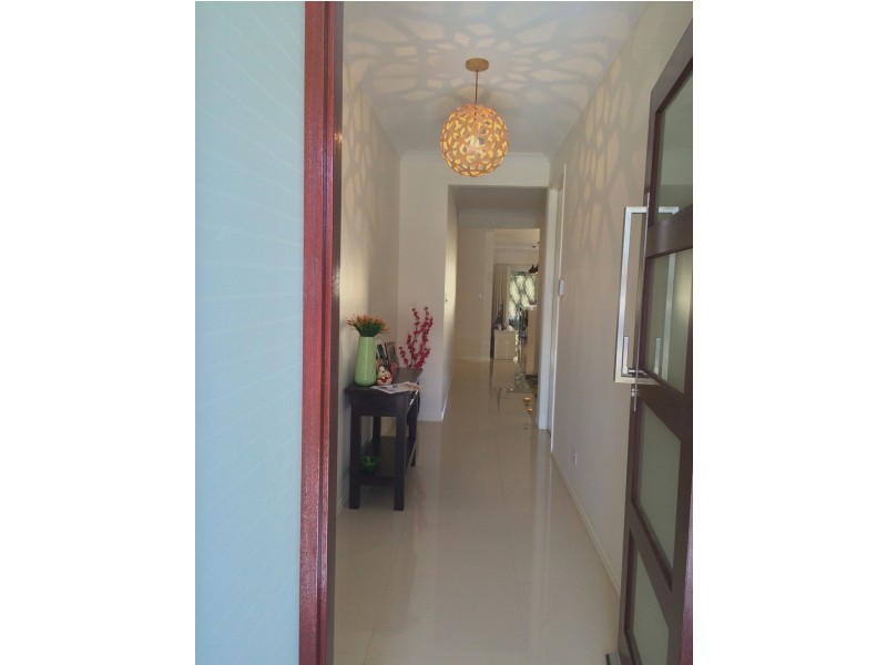 8 Capezzone Court, Newton SA 5074