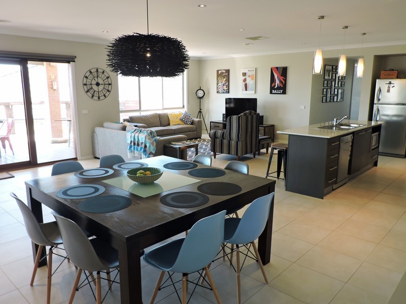 8 Higgins Court, Bacchus Marsh VIC 3340