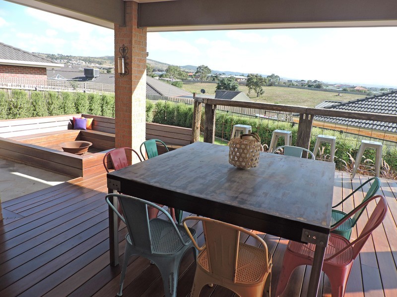 8 Higgins Court, Bacchus Marsh VIC 3340