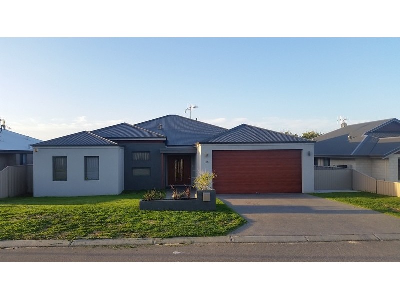15  Moon Parade, Albany WA 6330