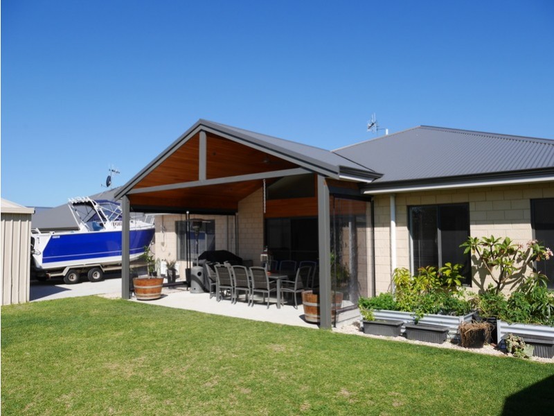15  Moon Parade, Albany WA 6330