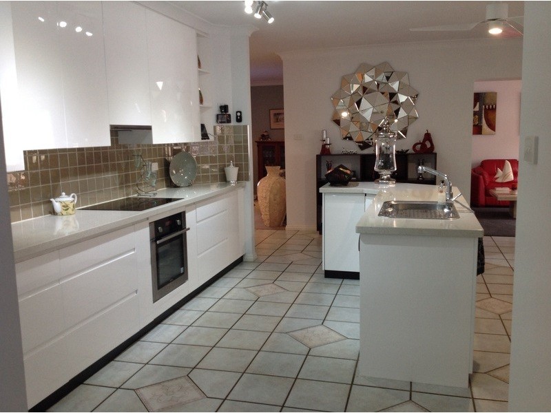 13 Haslemere Crescent, Buttaba NSW 2283