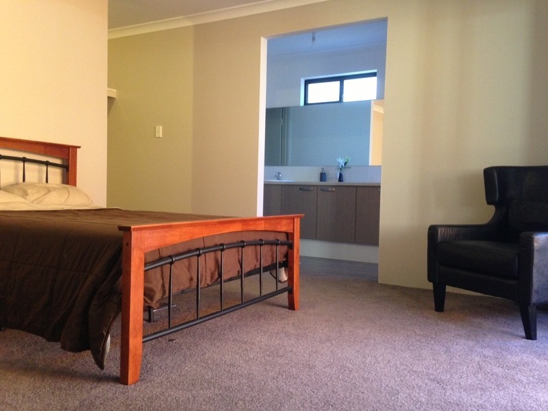 3 Altrincham Grove, Butler WA 6036