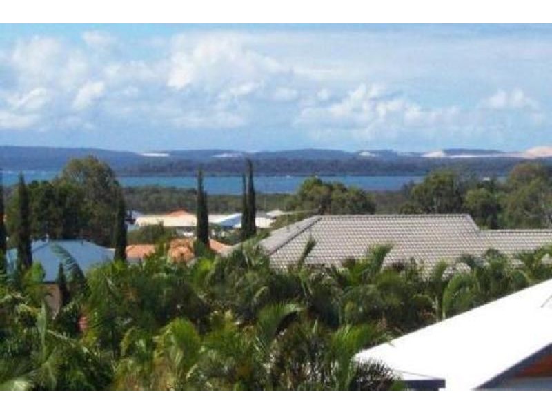 Lot 2/115 South Street, Cleveland QLD 4163