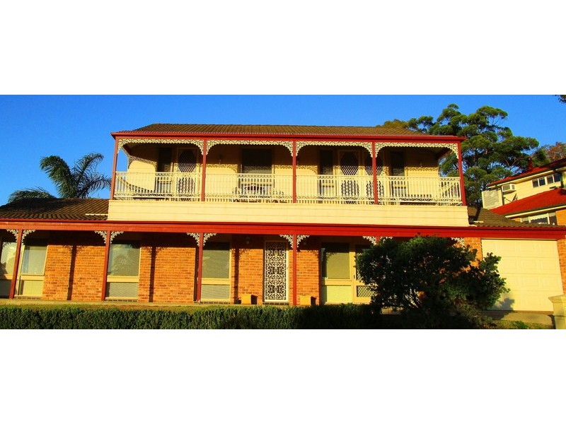 6 Manooka Crescent, Bradbury NSW 2560