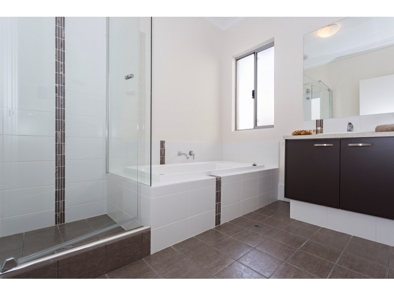 19 Gold ridge, Wannanup WA 6210