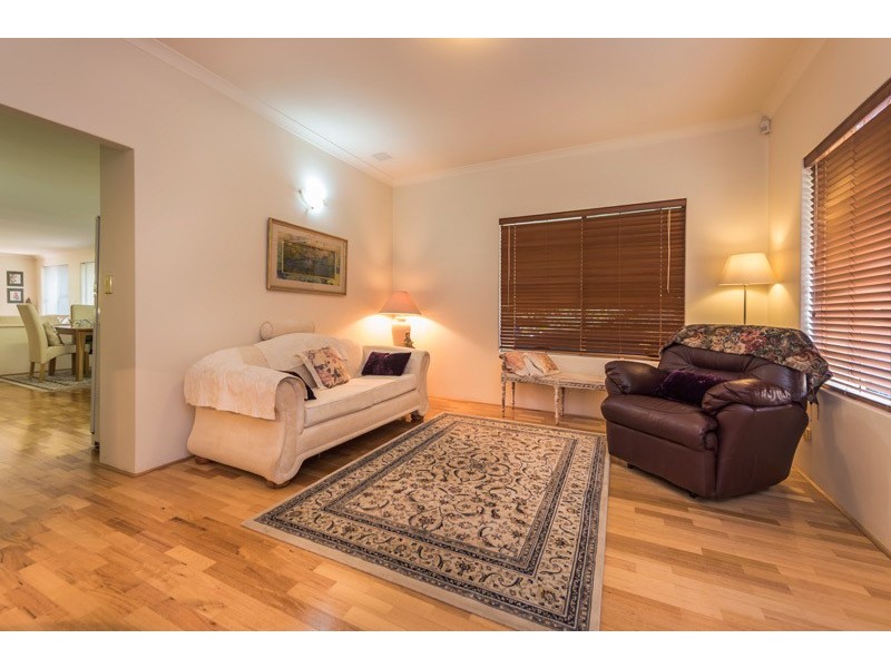 1 Brown Way, Karrinyup WA 6018