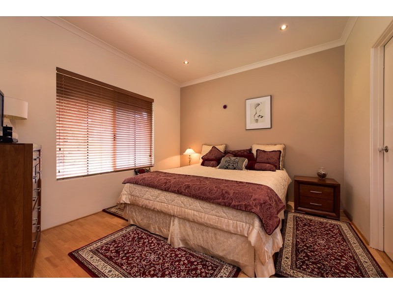 1 Brown Way, Karrinyup WA 6018