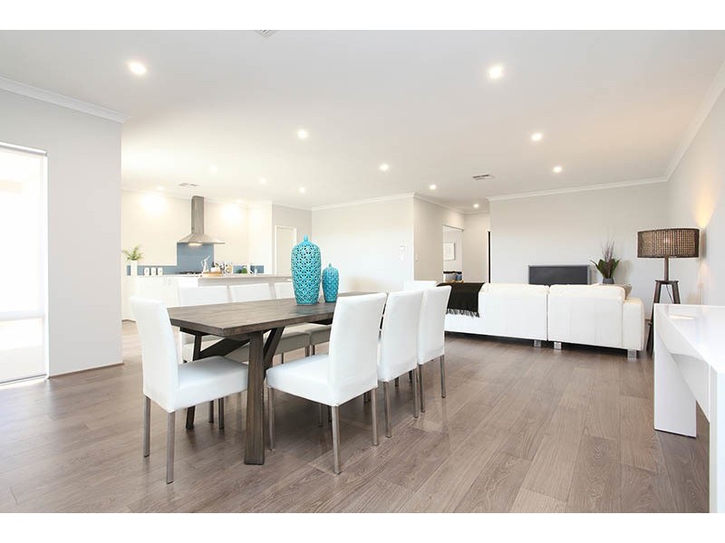 81 Appleby Drive, Darch WA 6065