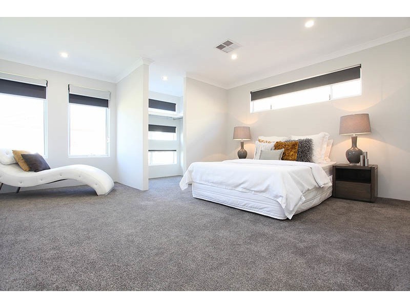 81 Appleby Drive, Darch WA 6065