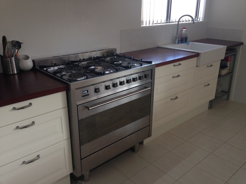 39 Iolanthe Street, Bassendean WA 6054