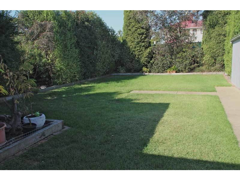 18 Jennifer Street, Fawkner VIC 3060