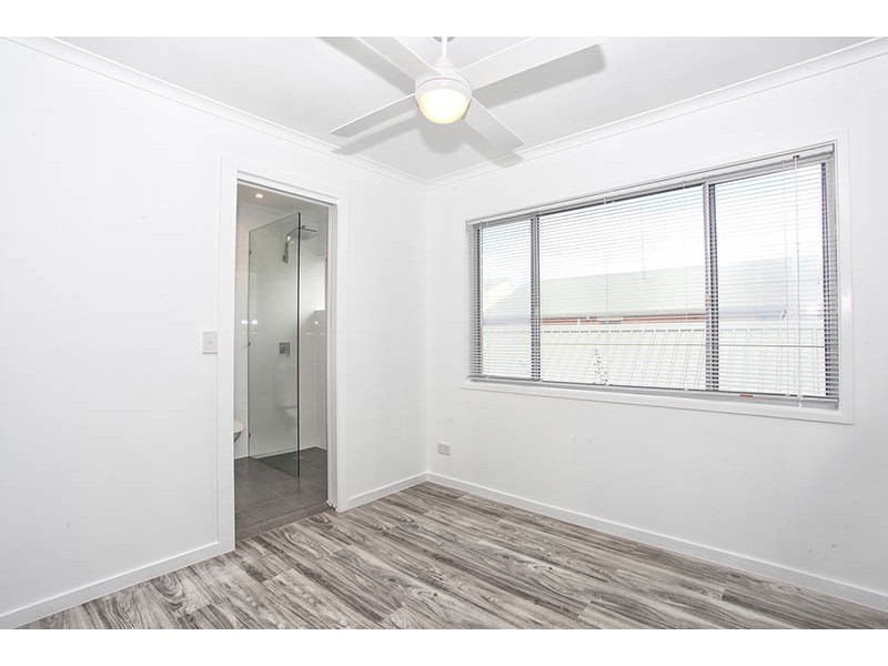 8/16 Mawarra Street, Palm Beach QLD 4221