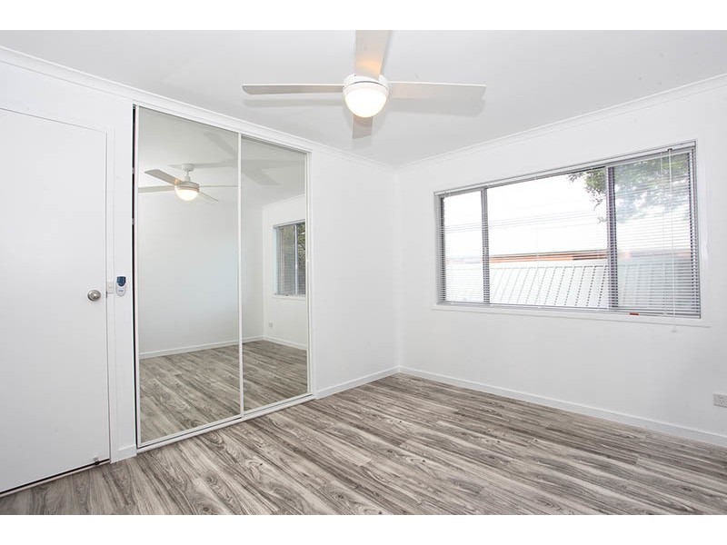 8/16 Mawarra Street, Palm Beach QLD 4221