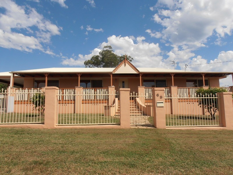 69 Vulture Street, Ellalong NSW 2325