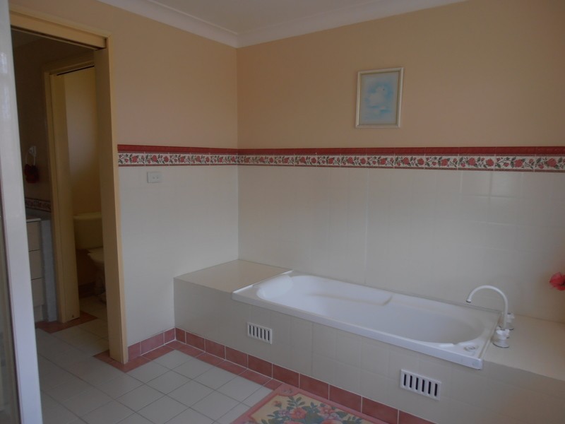 69 Vulture Street, Ellalong NSW 2325