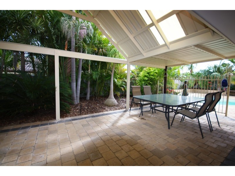 169  Twickenham drive, Kingsley WA 6026