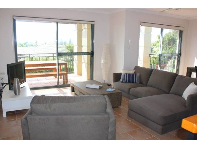 8/1 Beachside Way, Yamba NSW 2464