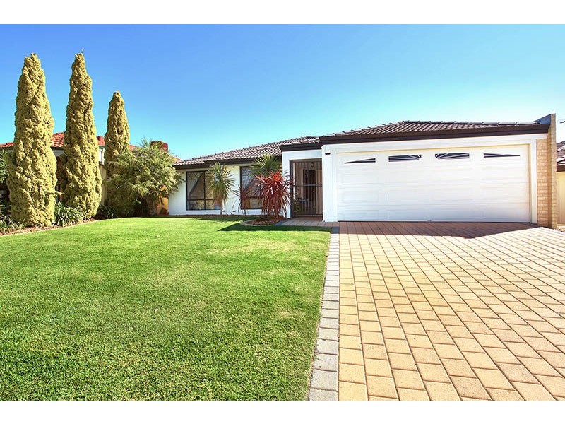 22 Norkus Way, Willagee WA 6156