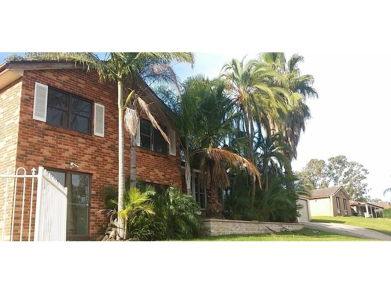 27 Seaton Crescent, Cranebrook NSW 2749