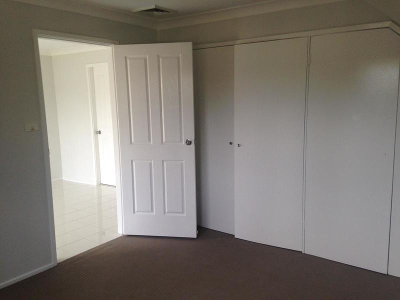 27 Seaton Crescent, Cranebrook NSW 2749