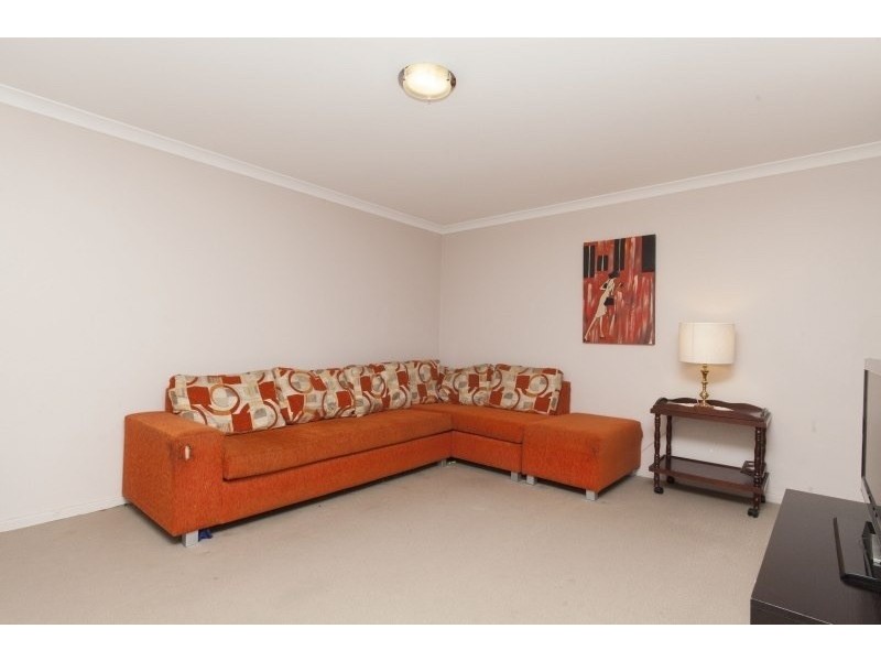 5 Yoorn Way, Bertram WA 6167