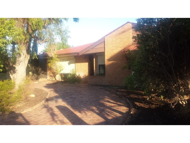 20  Salcombe Way, Warnbro WA 6169