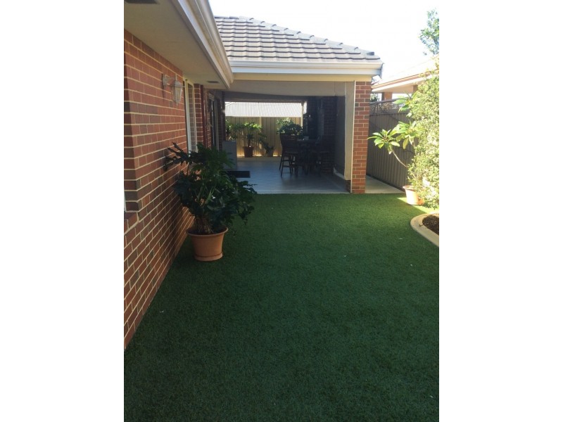 4  Gutha Pass, Canning Vale WA 6155