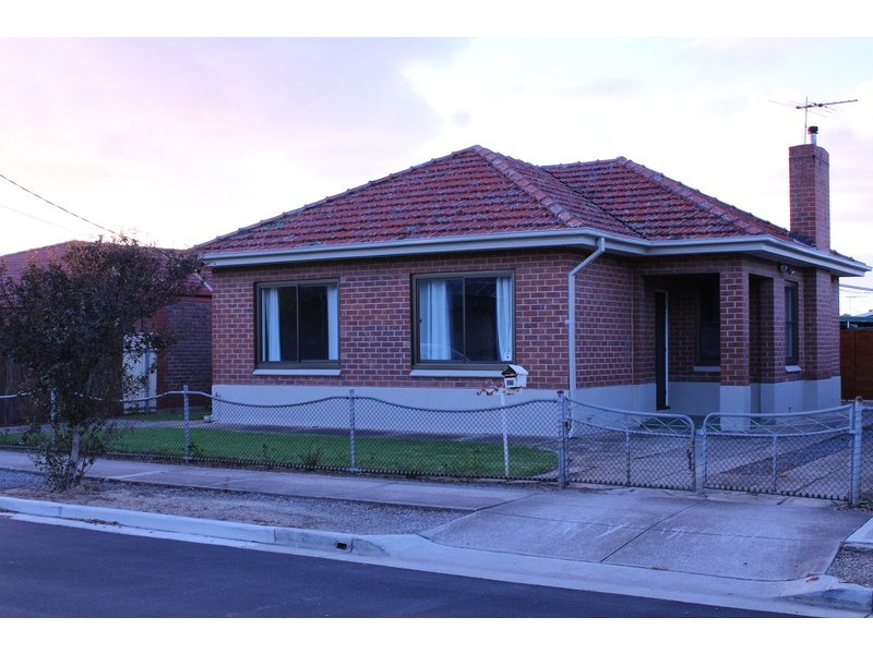 13 Carlton Road, Camden Park SA 5038