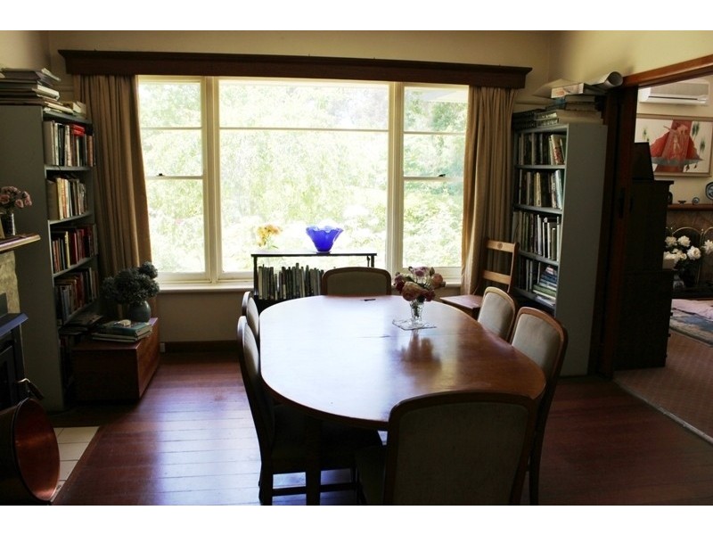 47 Nursery Rd, Macedon VIC 3440