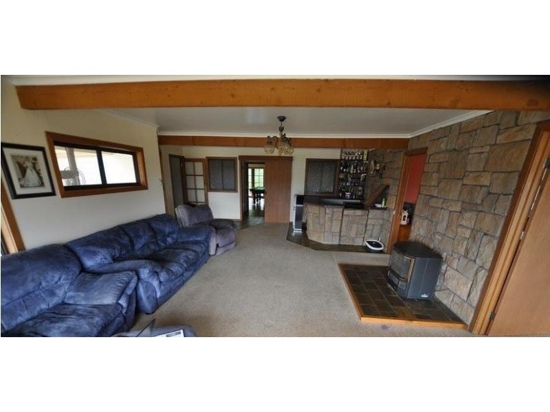 475 Crescent Road, Simpson VIC 3266